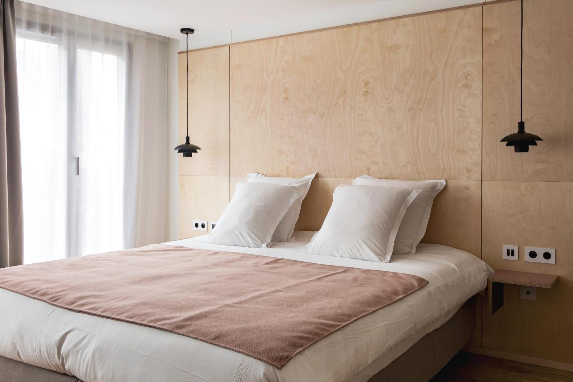 Two Connecting Double Rooms