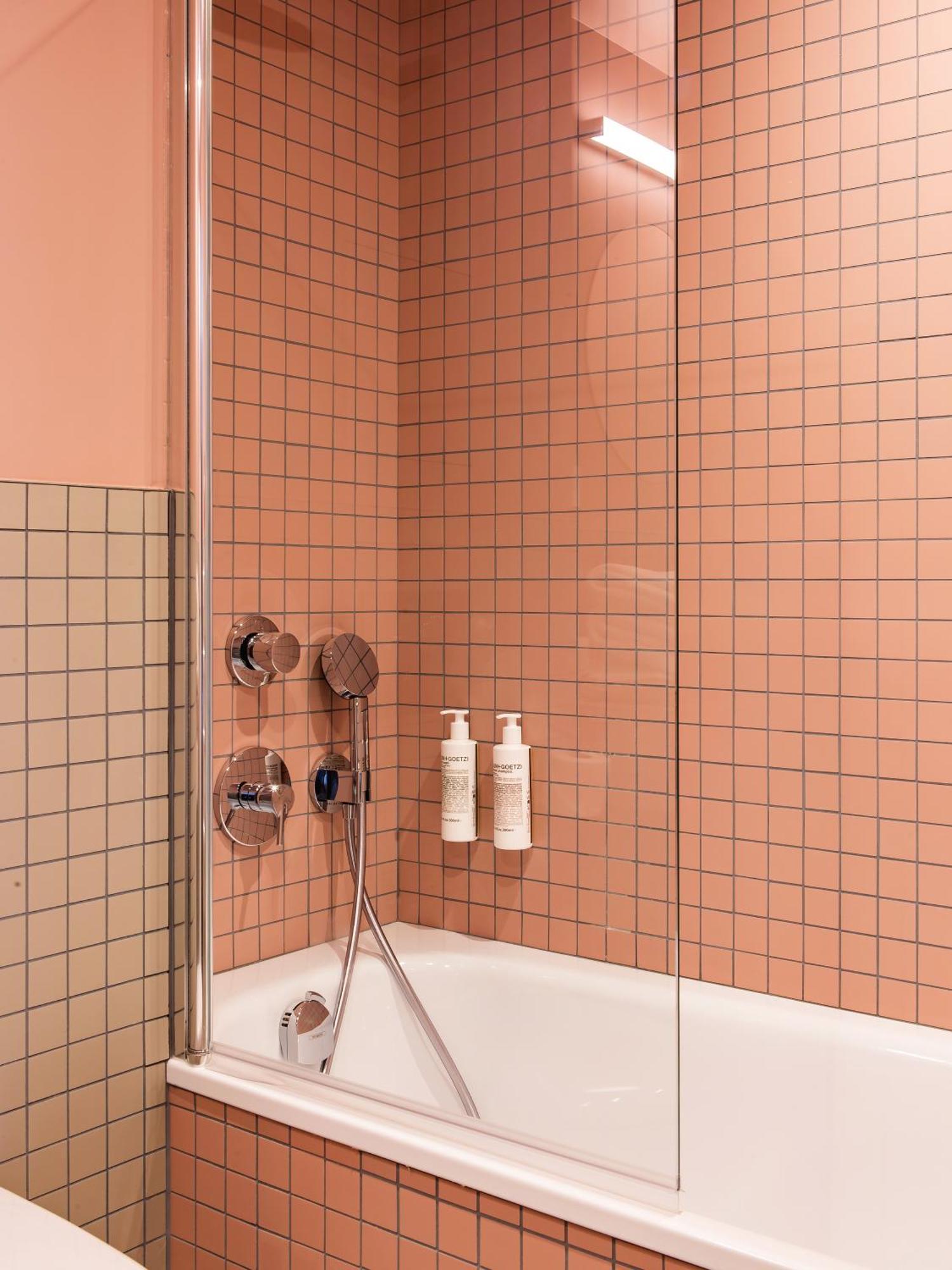 Two Connecting Double Rooms