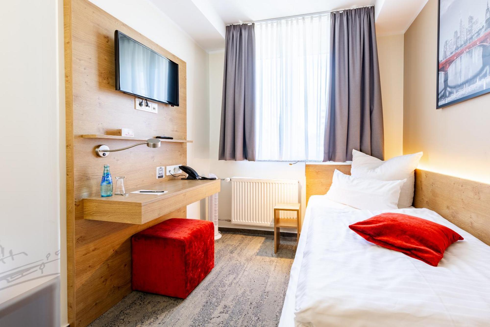 Standard Single Room