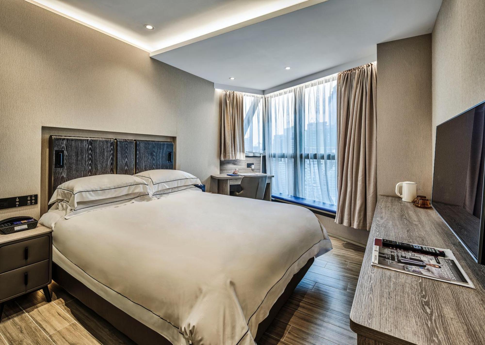 Deluxe Plus Room
