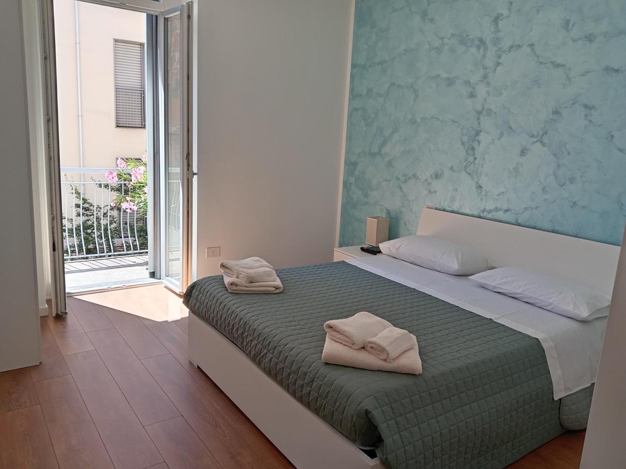 Double Room Private Bathroom