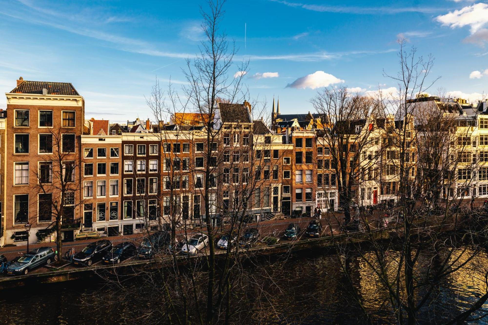Luxury Suite Canal View