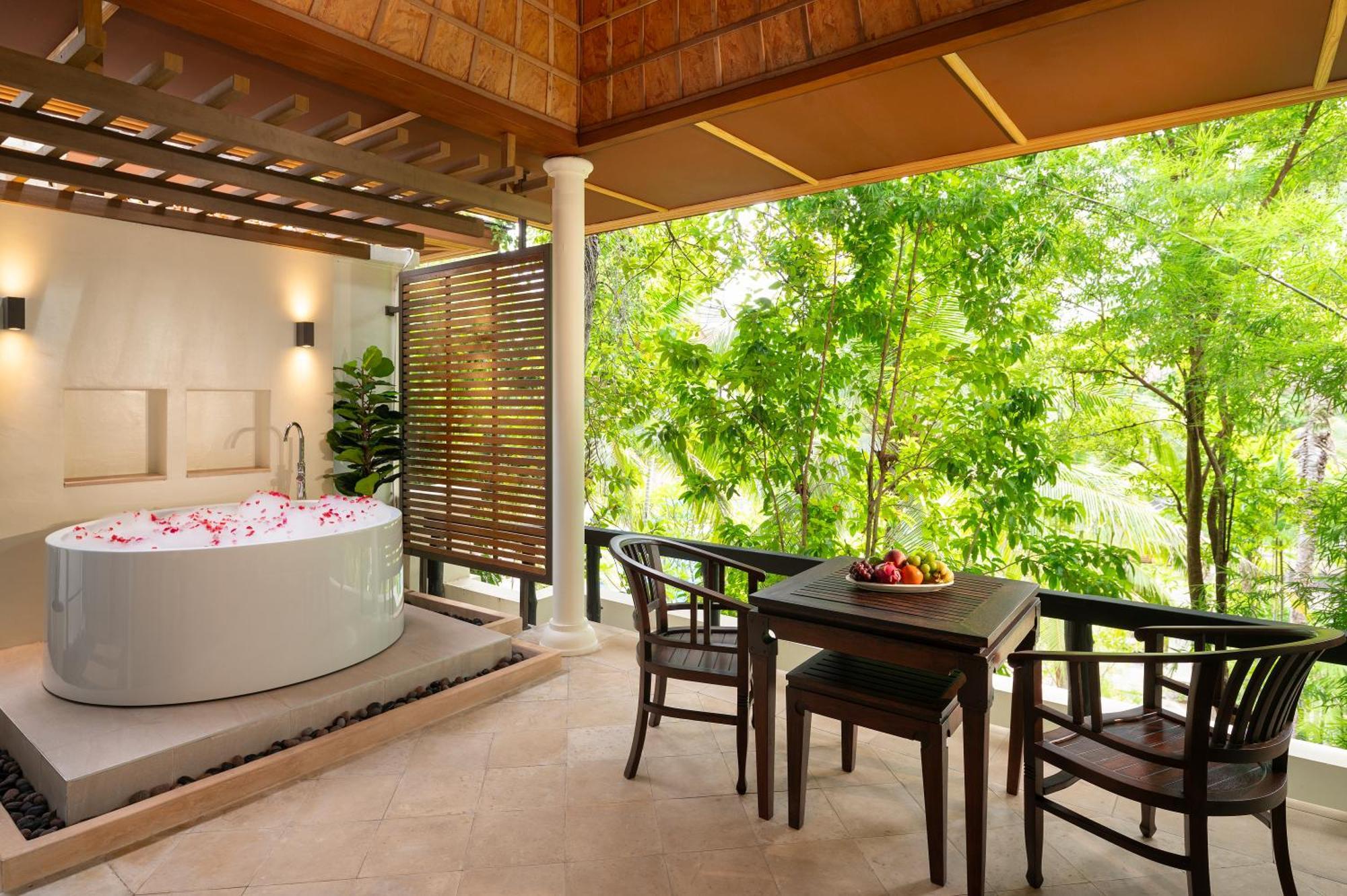 Villa Deluxe