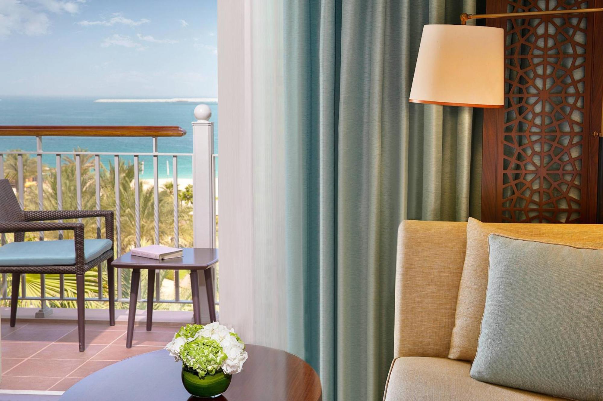 Club Ocean Room 2 Queen Beds Club Lounge Access 5 Culinary Presentations Including Flowing Beverages