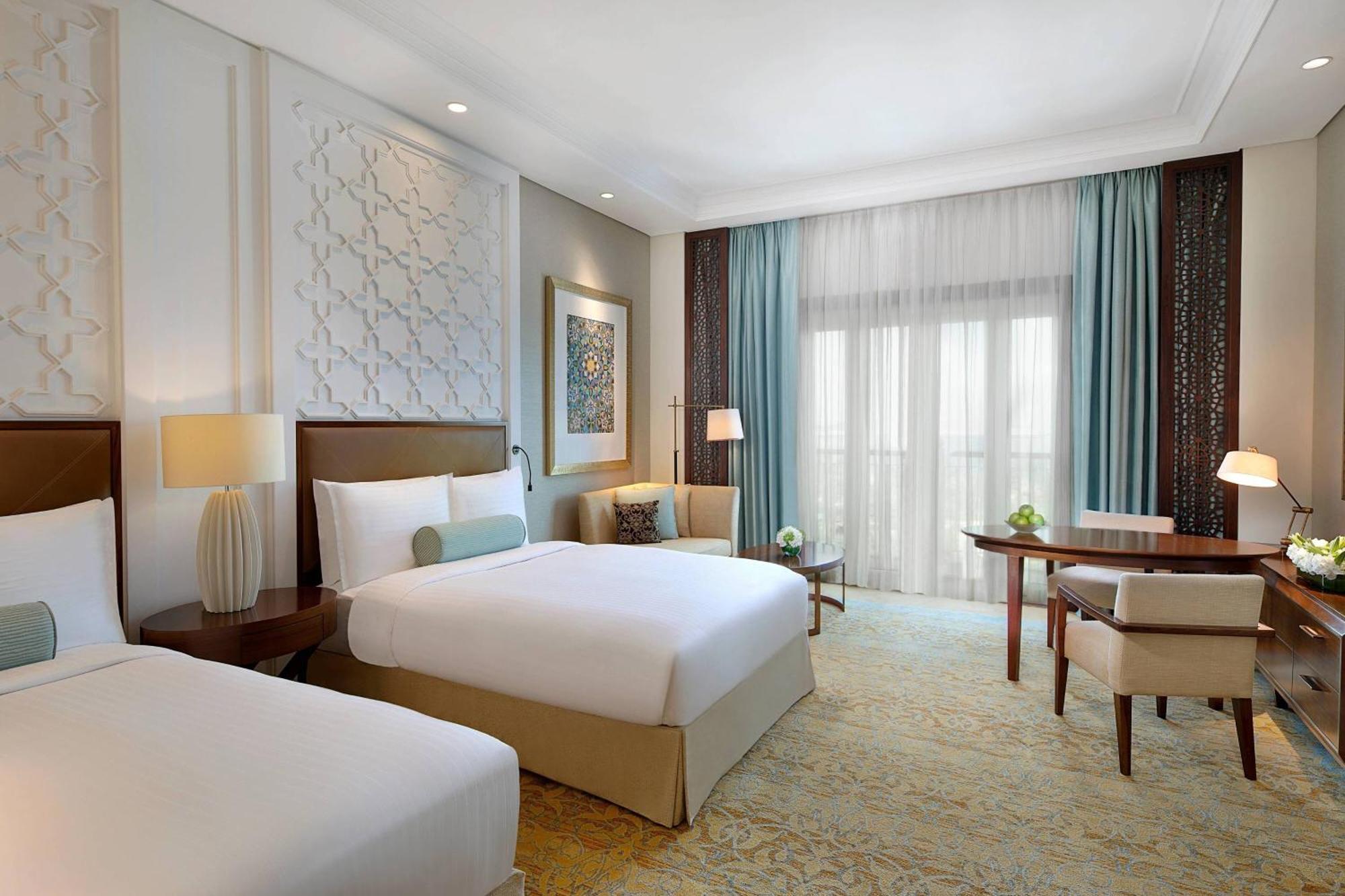 Family room Bedroom 1 1 King Bed Bedroom 2 2 Queen Beds Connecting Rooms 2 Balconies