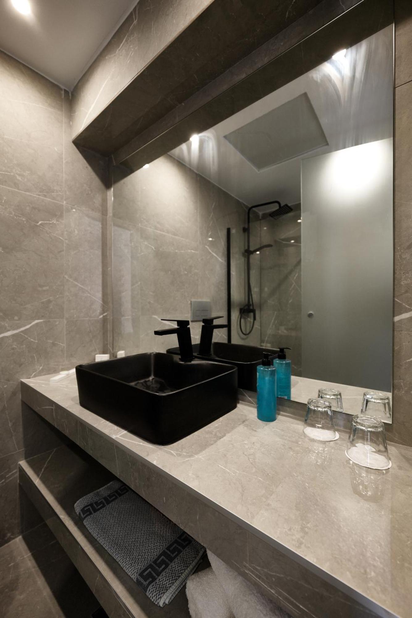 Duplex Quadruple Room