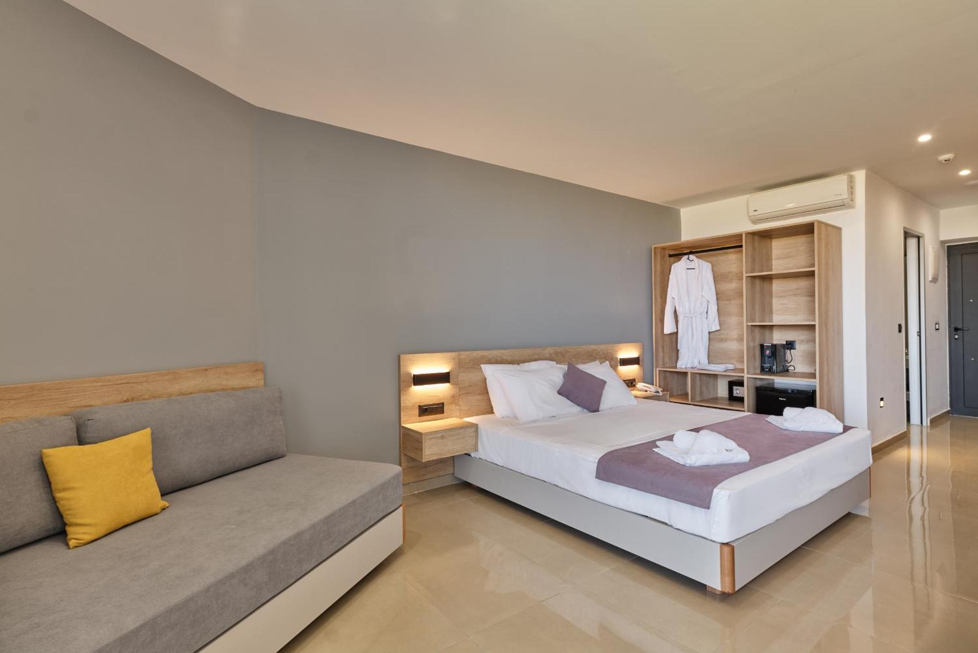 Duplex Quadruple Room