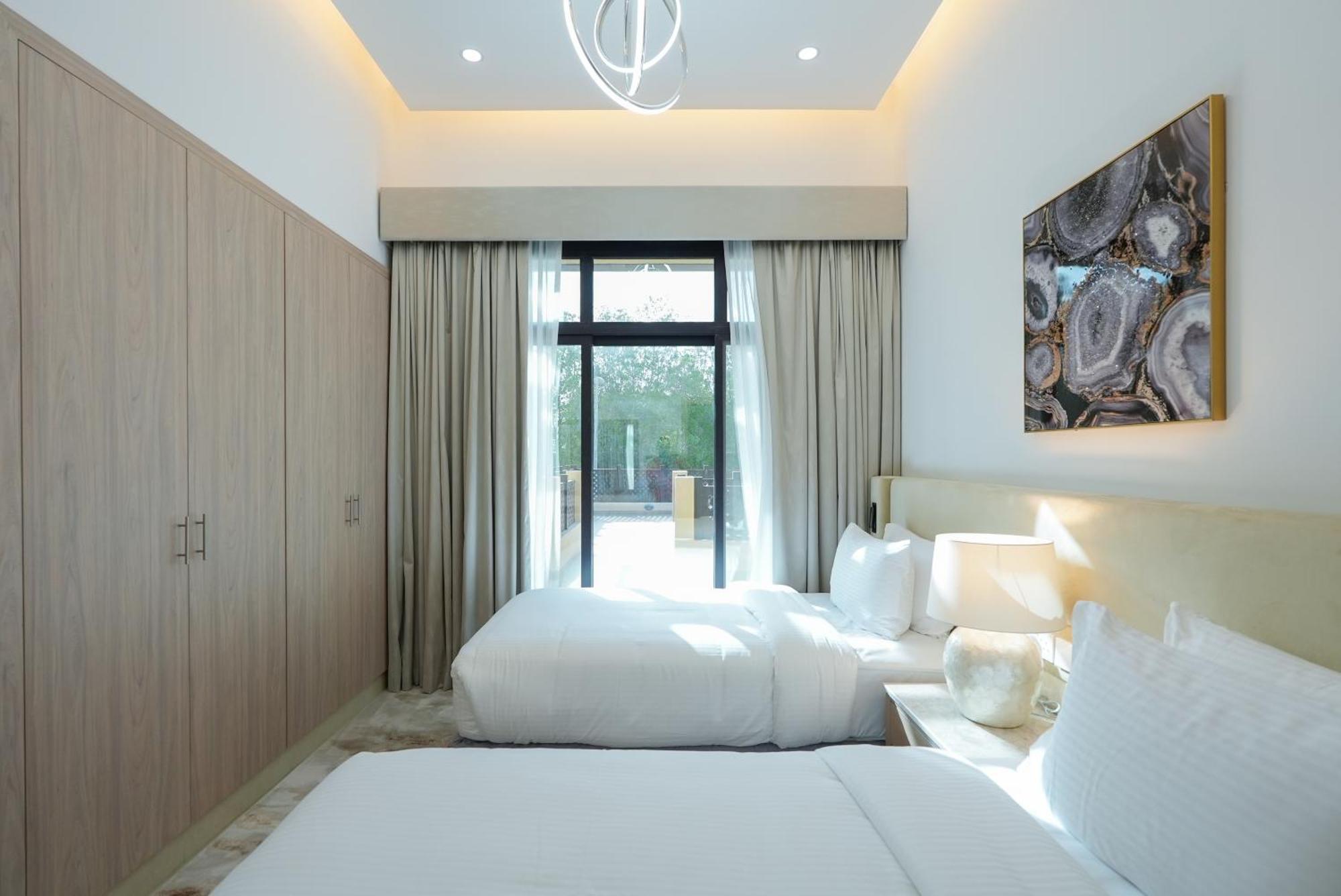 Majestic Private Pool Five Bedroom Suite on F&B Heart of Kite Beach