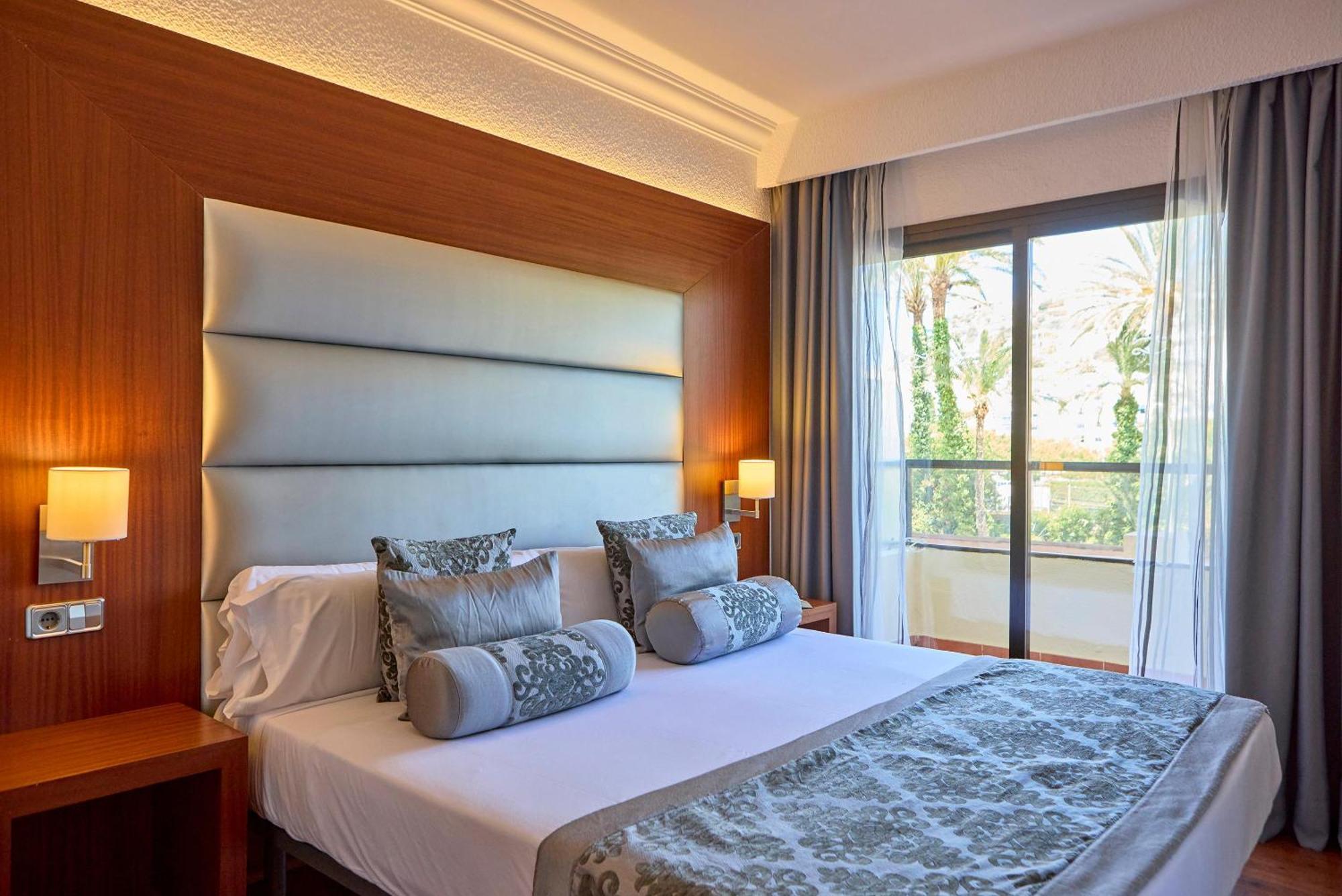 Premium Double Room,1616877174:JPEG