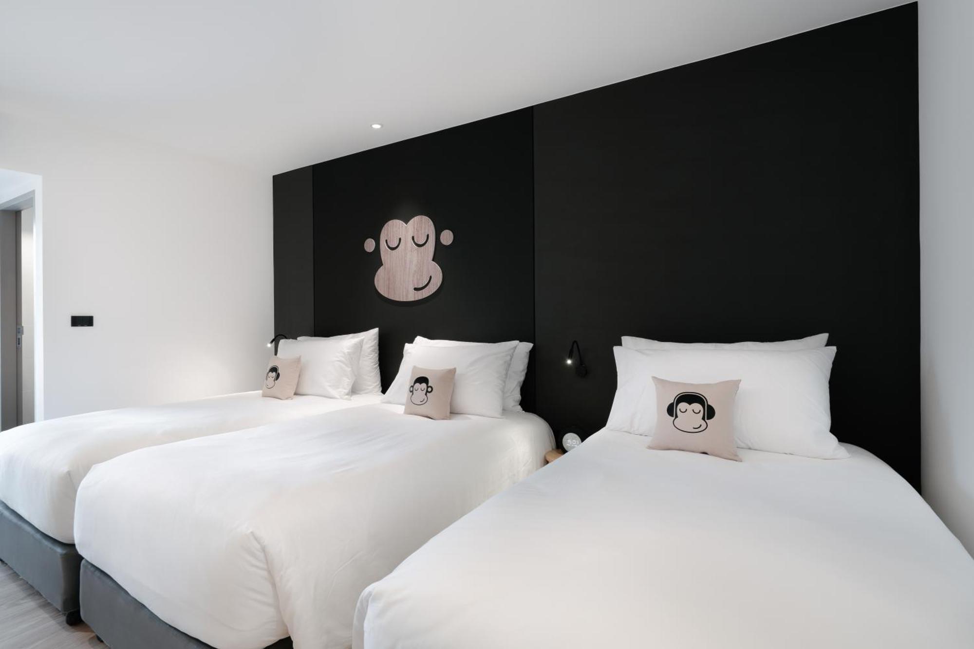 One-Bedroom Suite Triple Bed