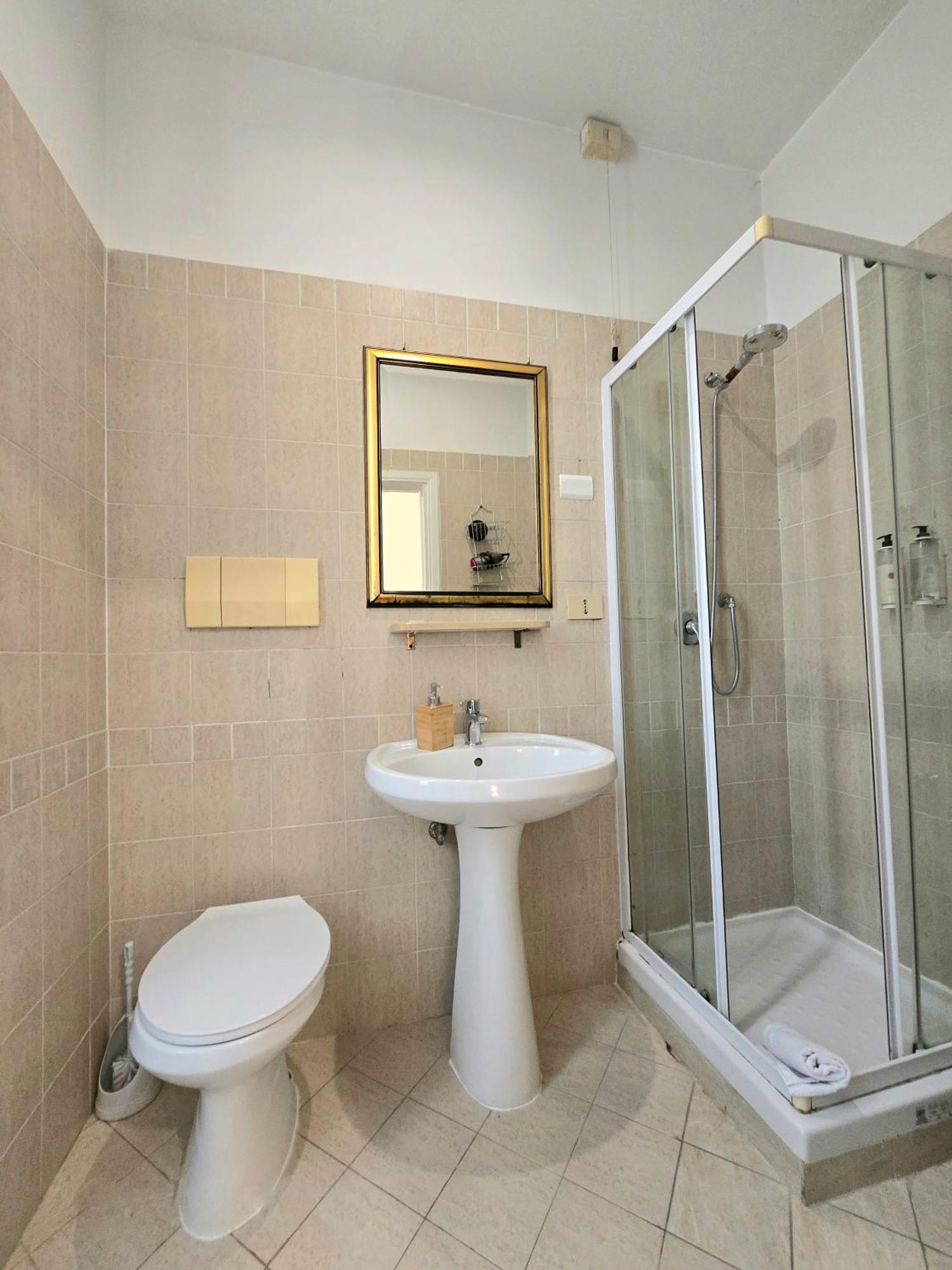 Economy Double or Twin Room