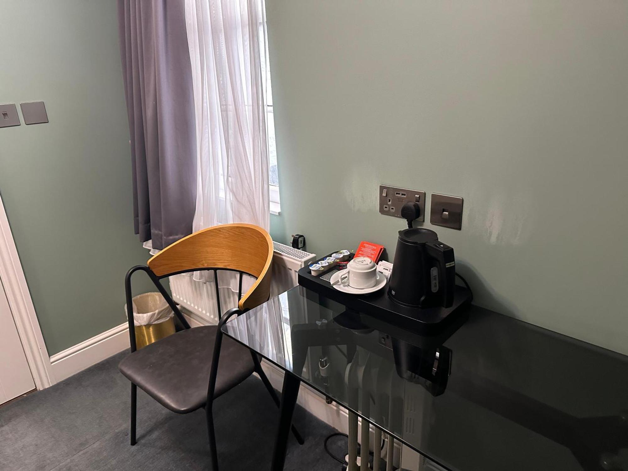 Deluxe Single Room,1619760418:JPEG