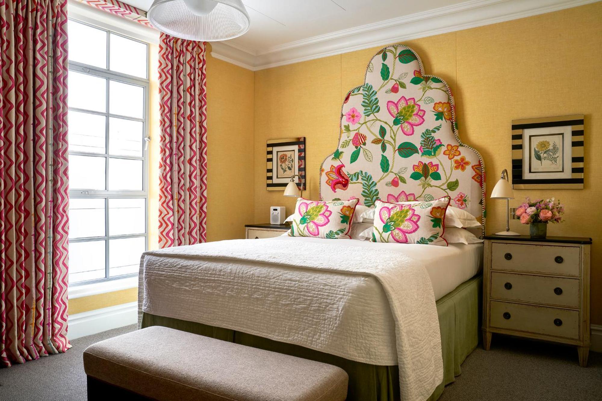 Superior Room,1746887528:JPEG