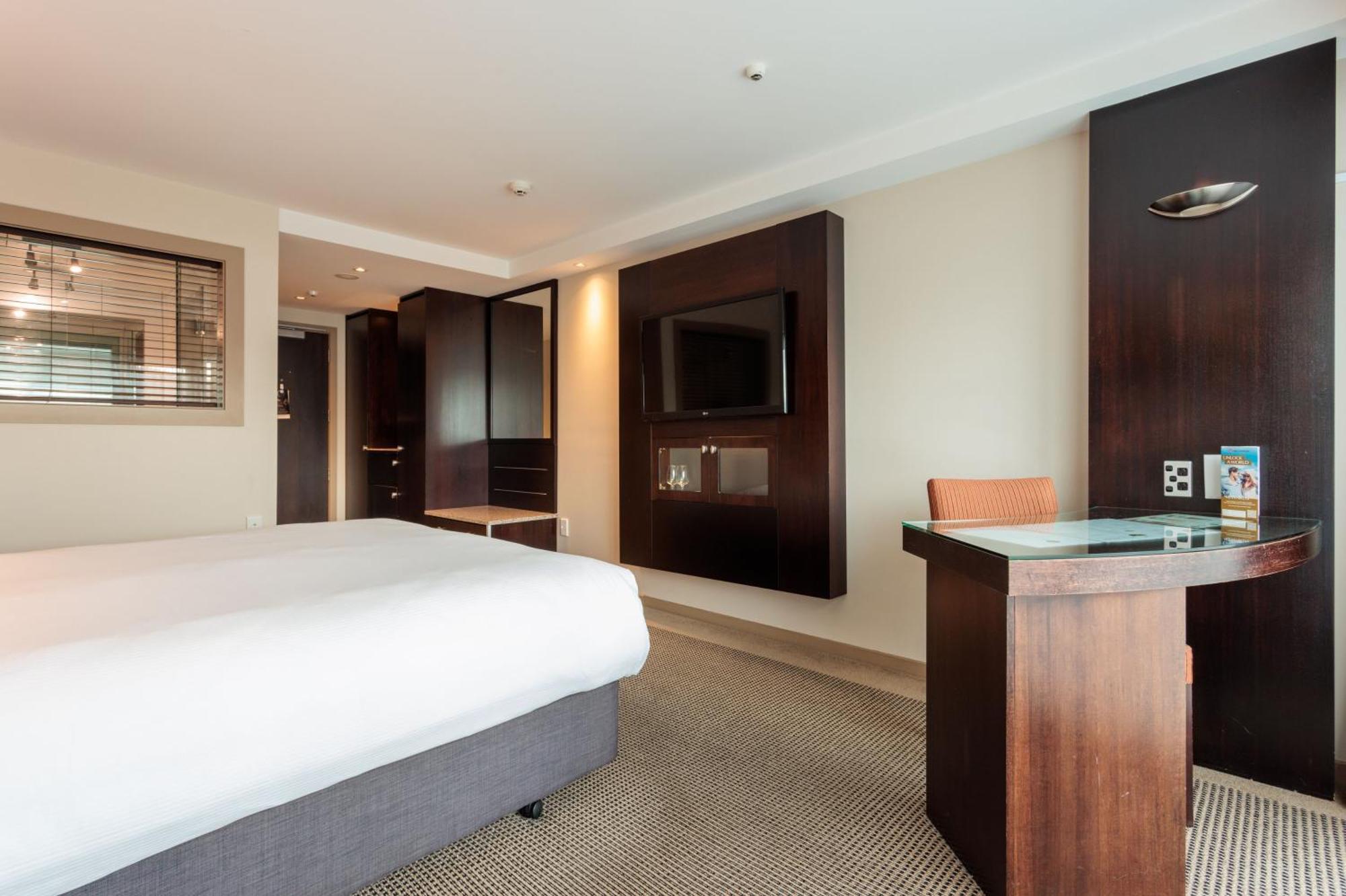 Superior Harbourview 1 King