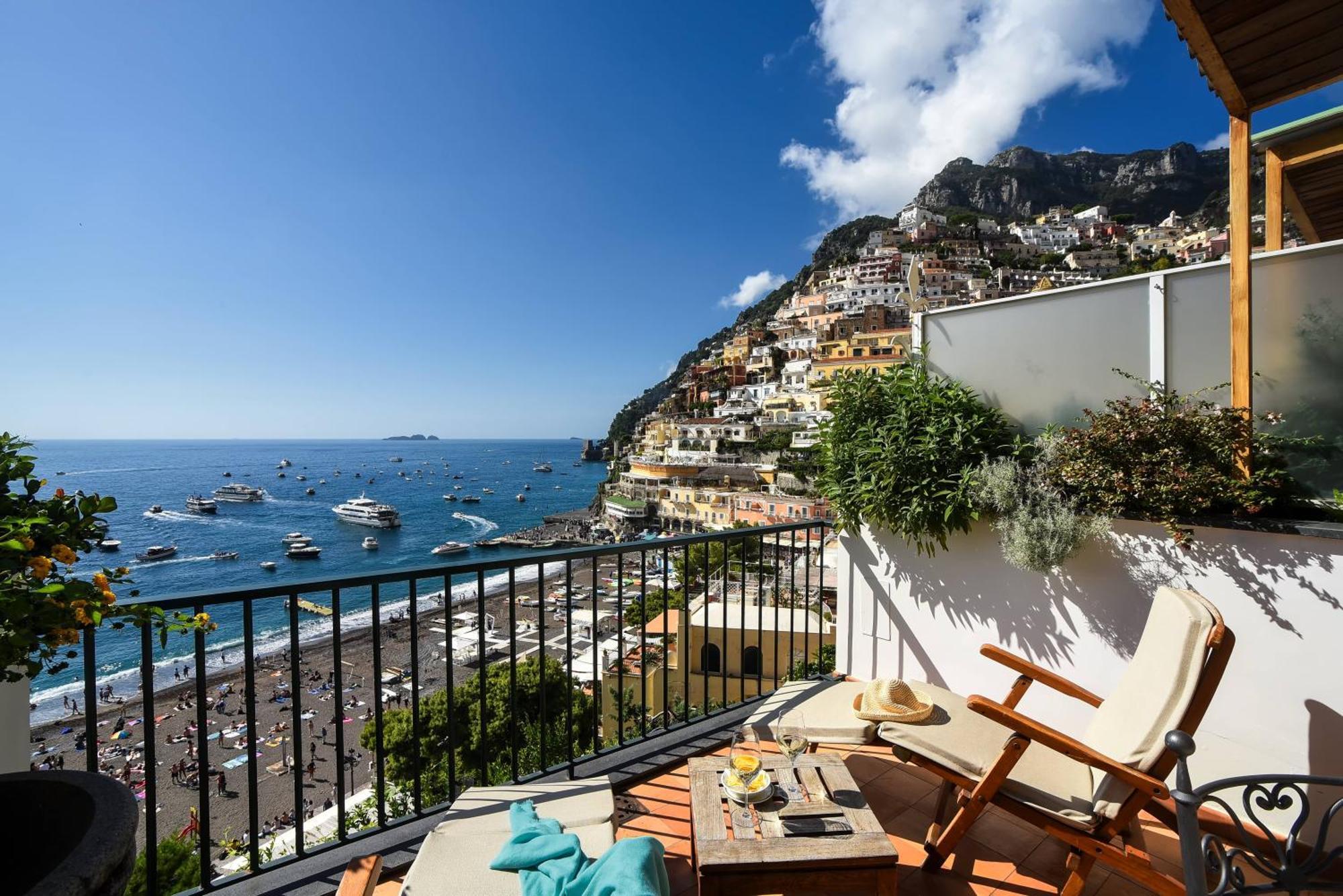 Superior Double Room Small Terrace Sea VIew