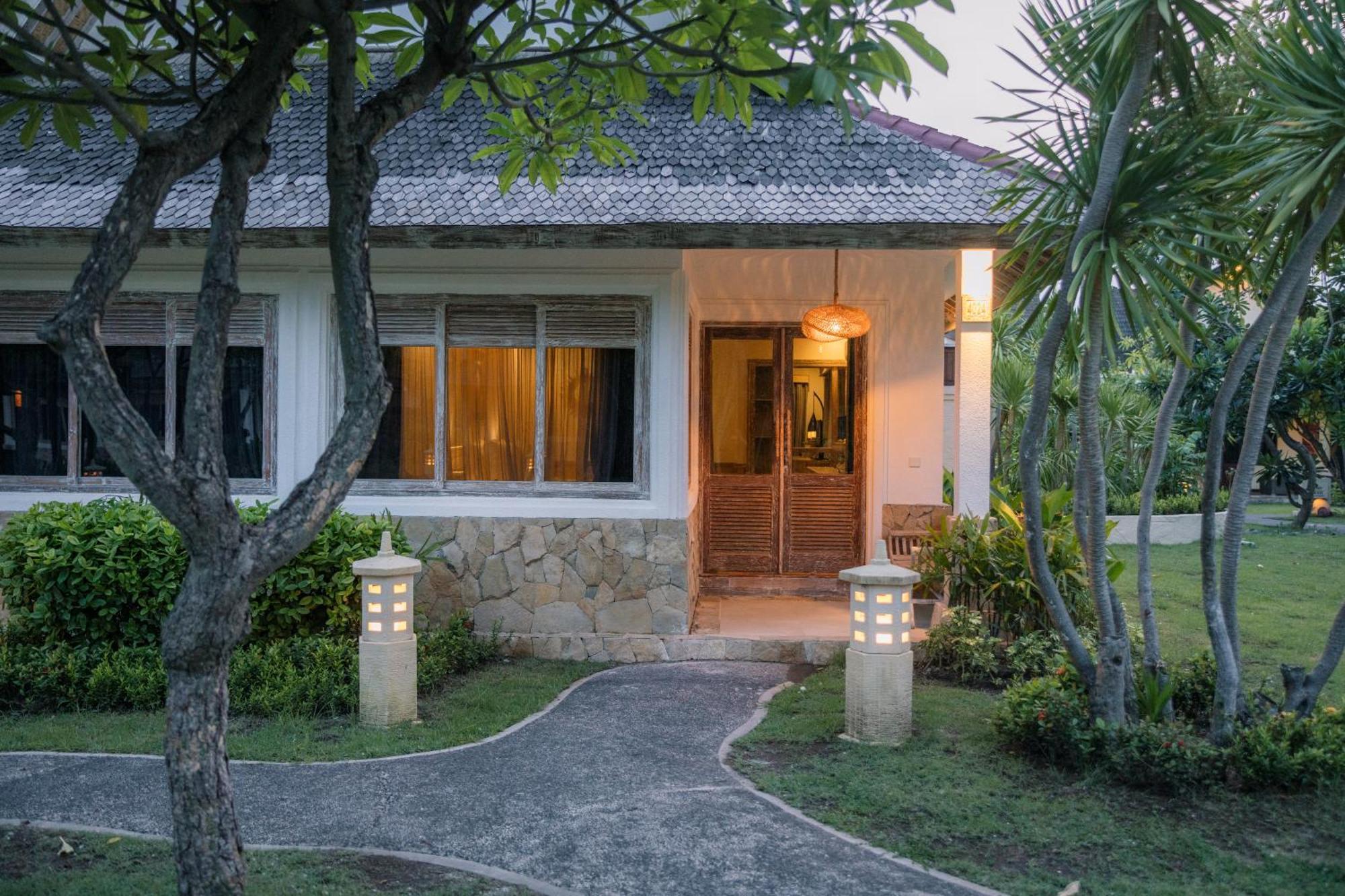 Deluxe Family Bungalow Includes