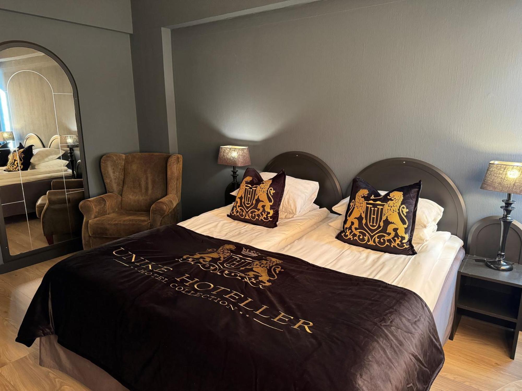 Double Room,1627932656:JPEG