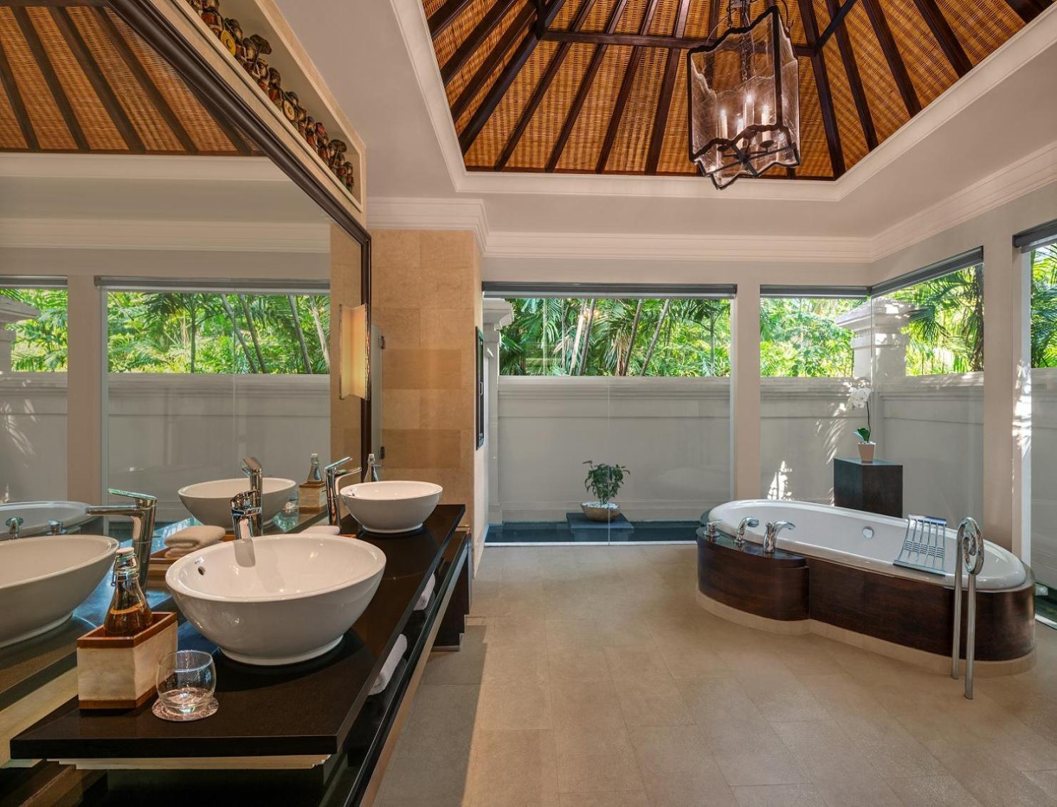 Hibiscus Villa 1 Bedroom Villa 1 King Private Pool Daily Activity