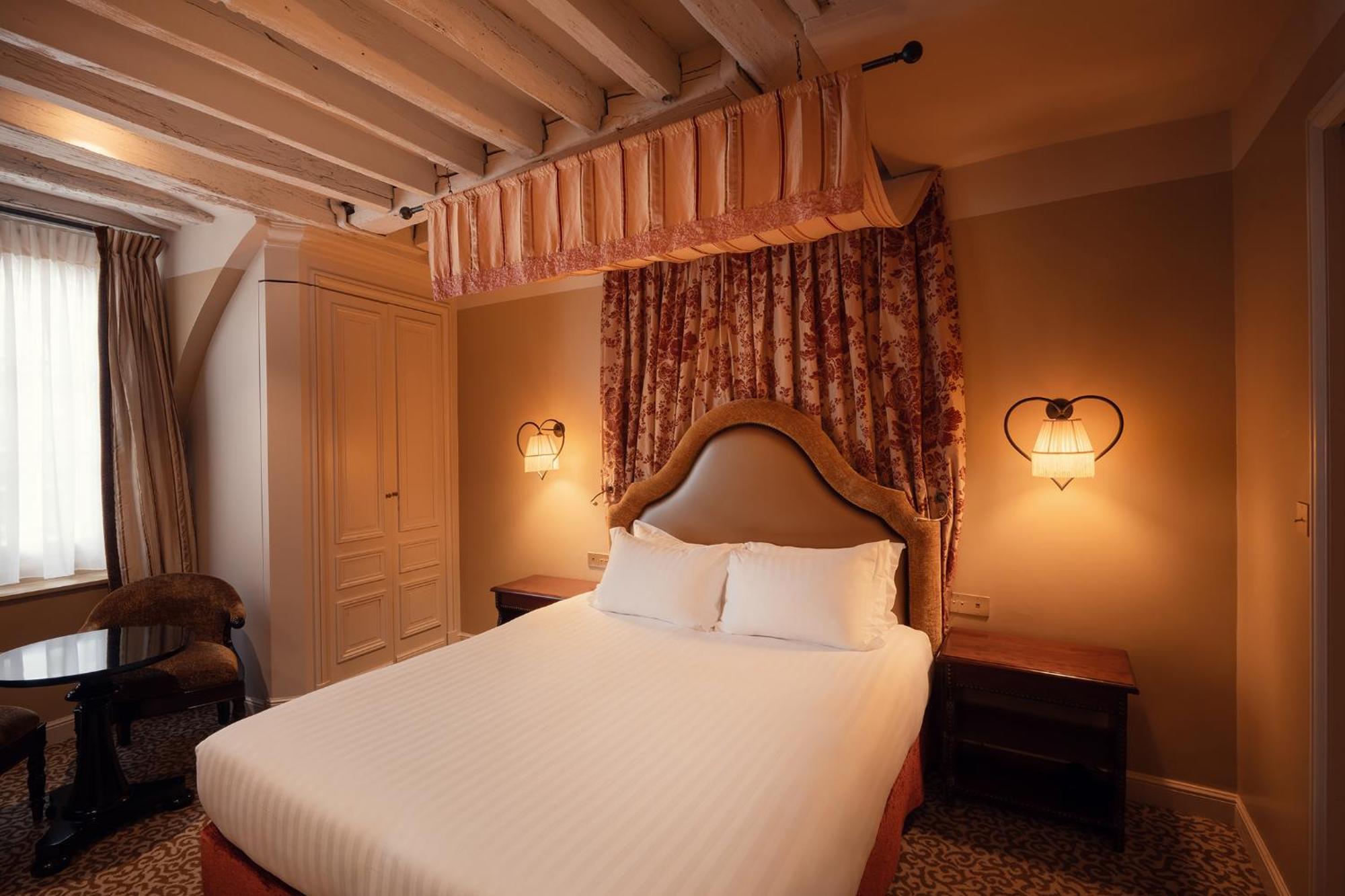 Family Deluxe Room