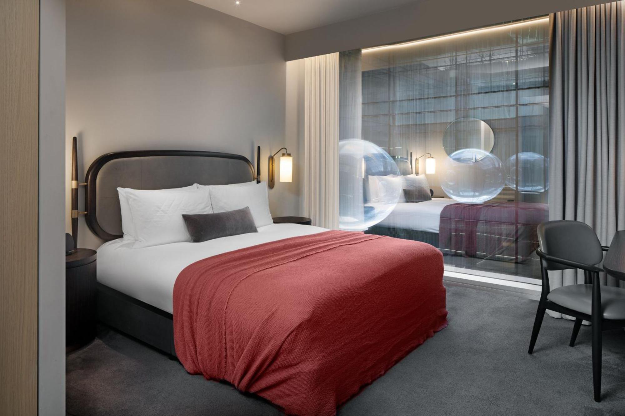 Standard King Room