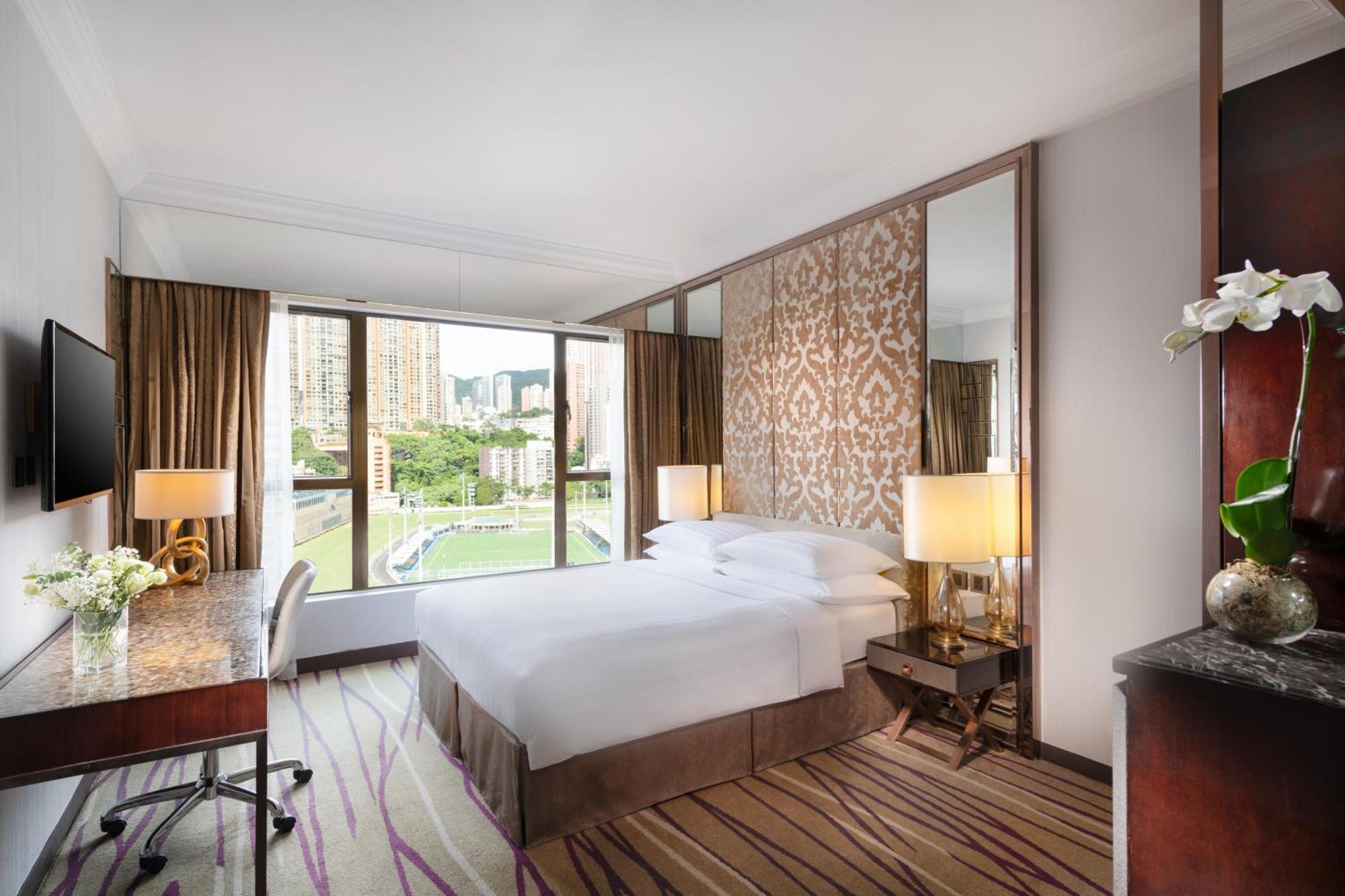 Premier Course View Daily 2 Alternating Hotel Buffet or Local Breakfasts