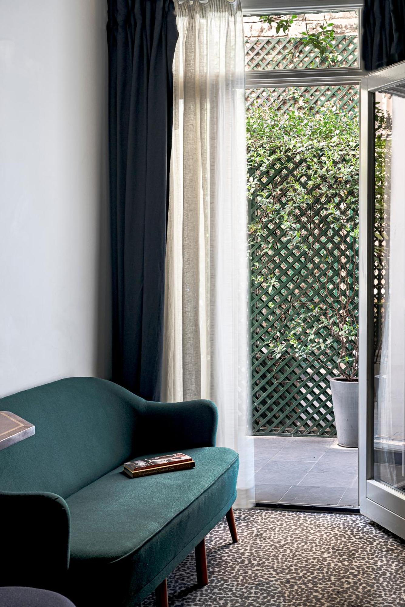 Deluxe Room "Henry Monnier"