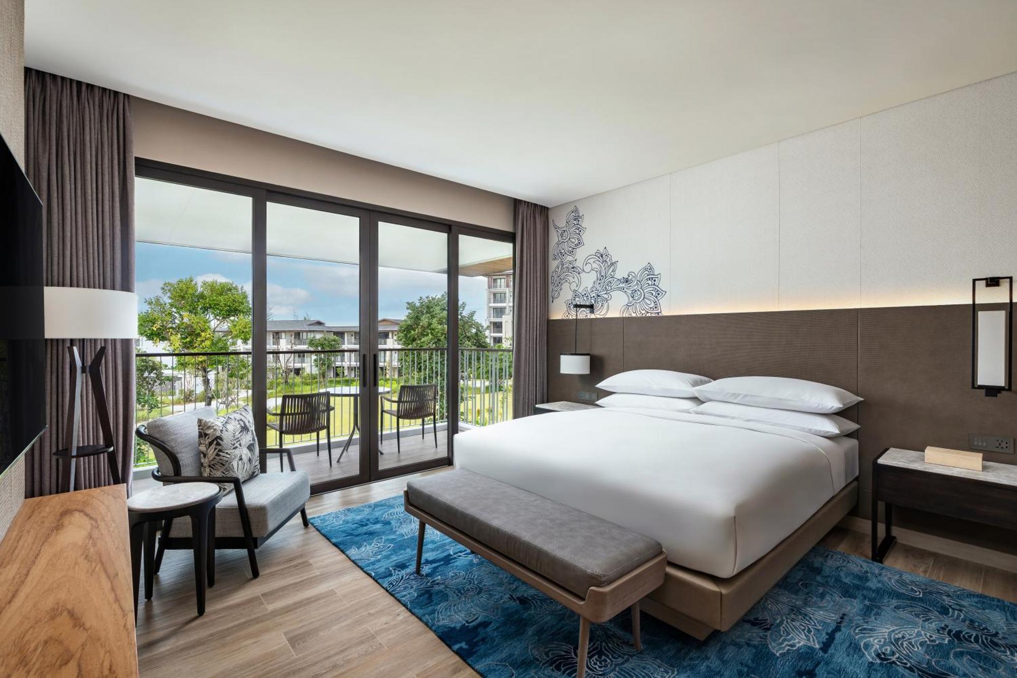 Family Suite with Pool Access,1631844182:JPEG