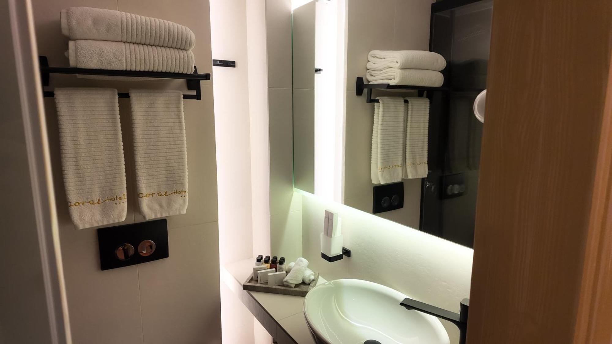 Sea View room with Twin Beds
