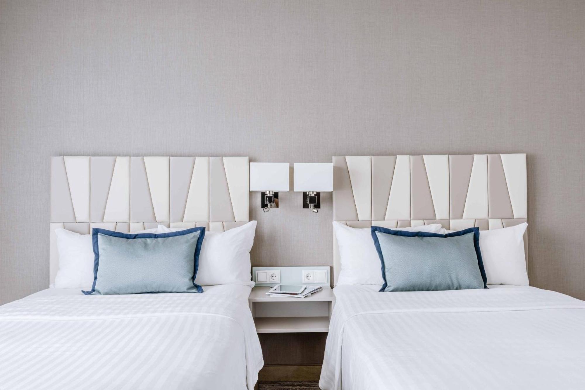 Inner Courtyard Room Twin Bed