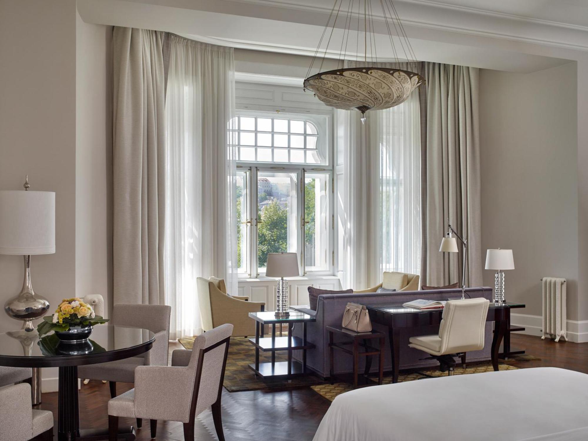 River View Park Suite Two Queen Beds