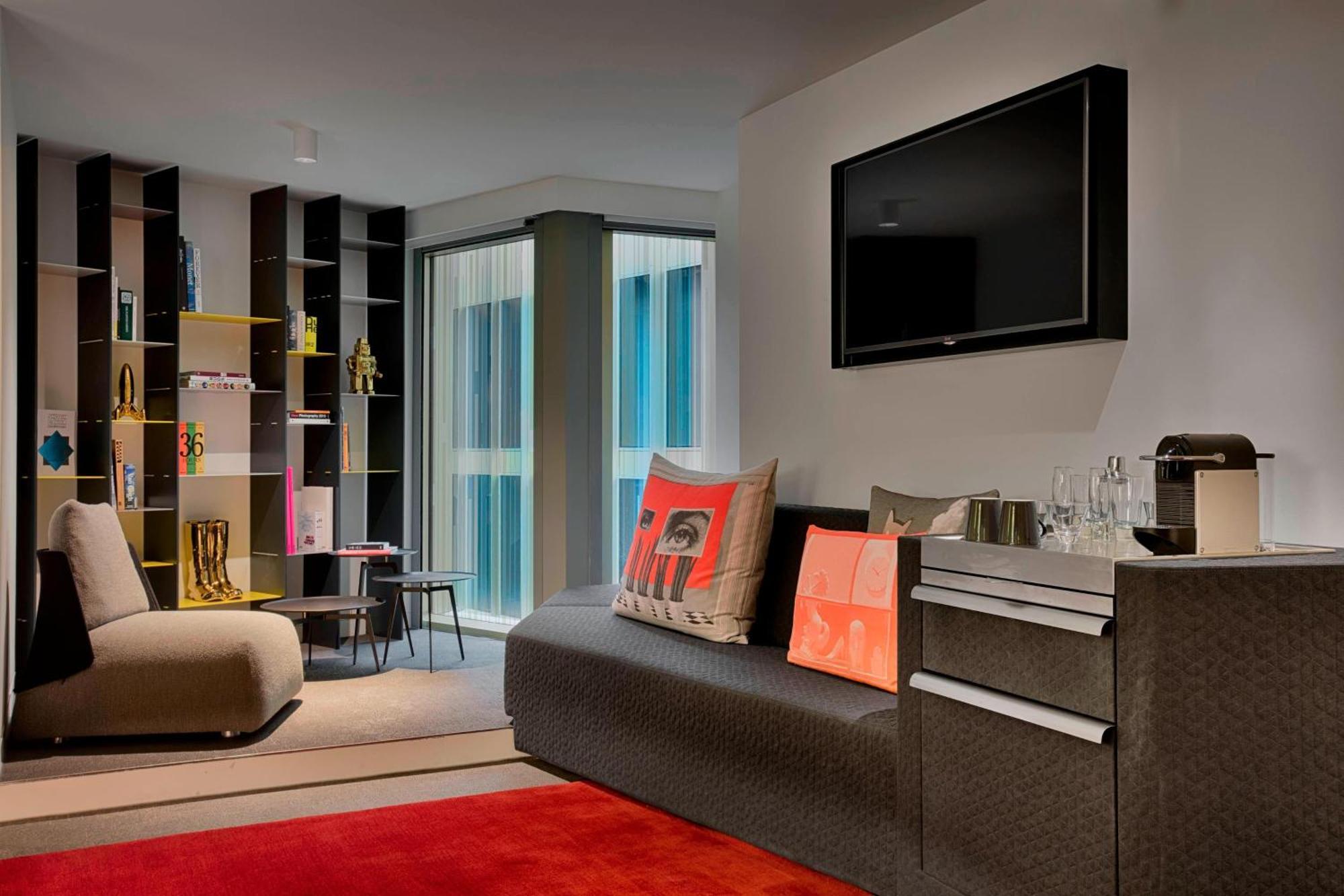 Premier Suite Exchange Suite 1 King