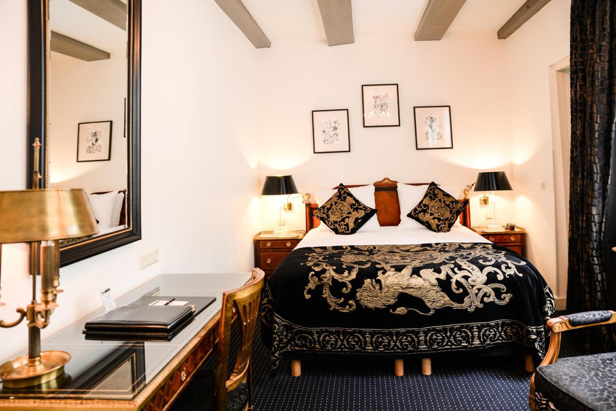 Classic Double or Twin Room