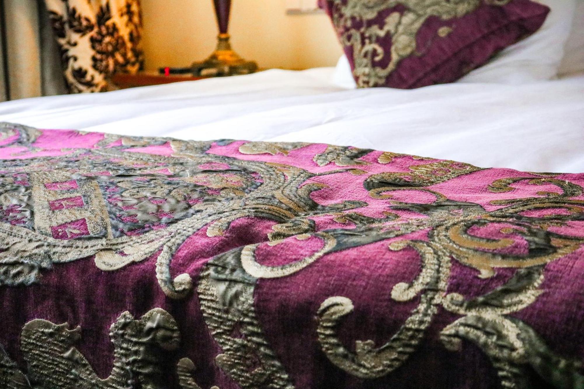 Superior Deluxe Double Room Canal View