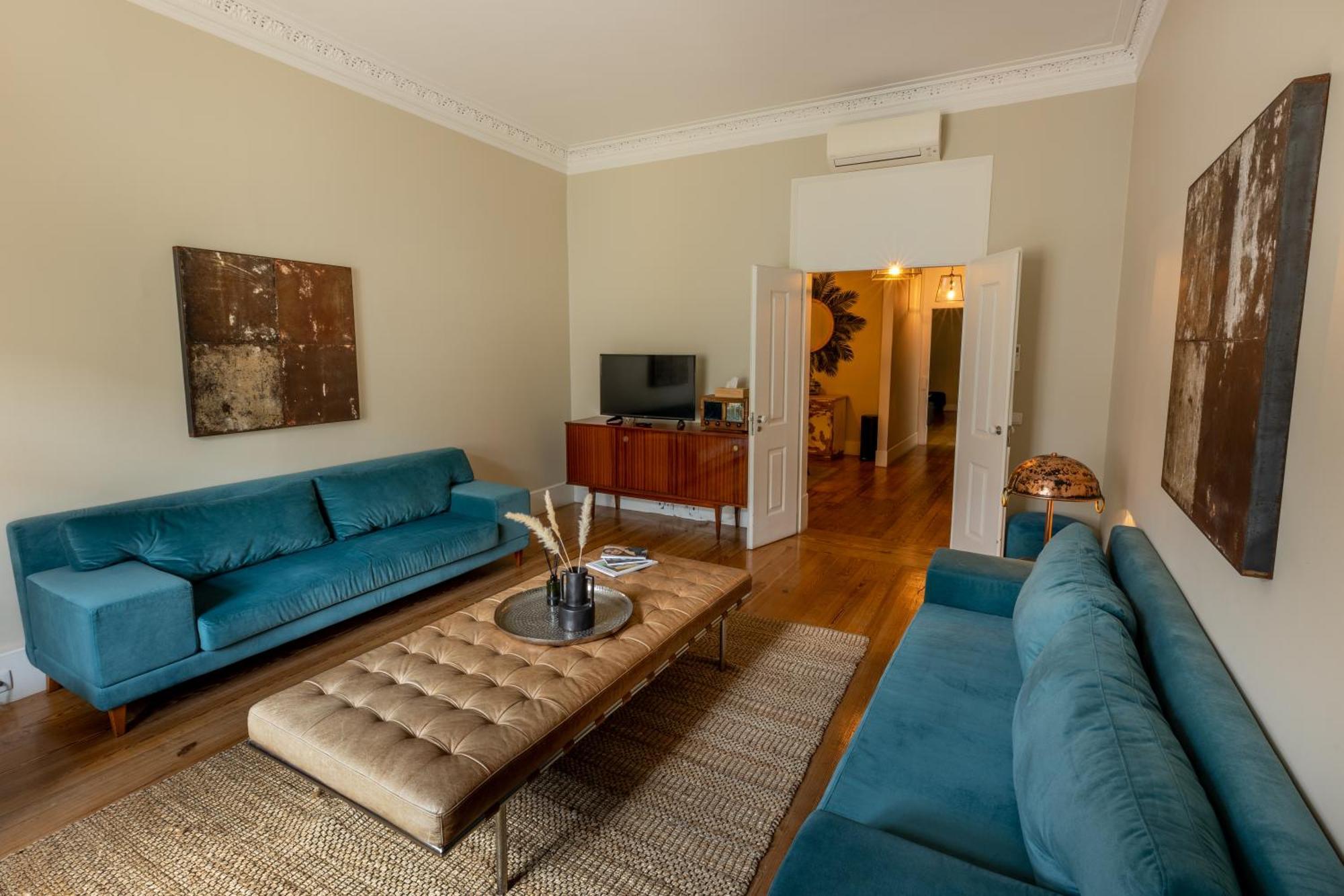 Deluxe 2 Bedroom Apartment