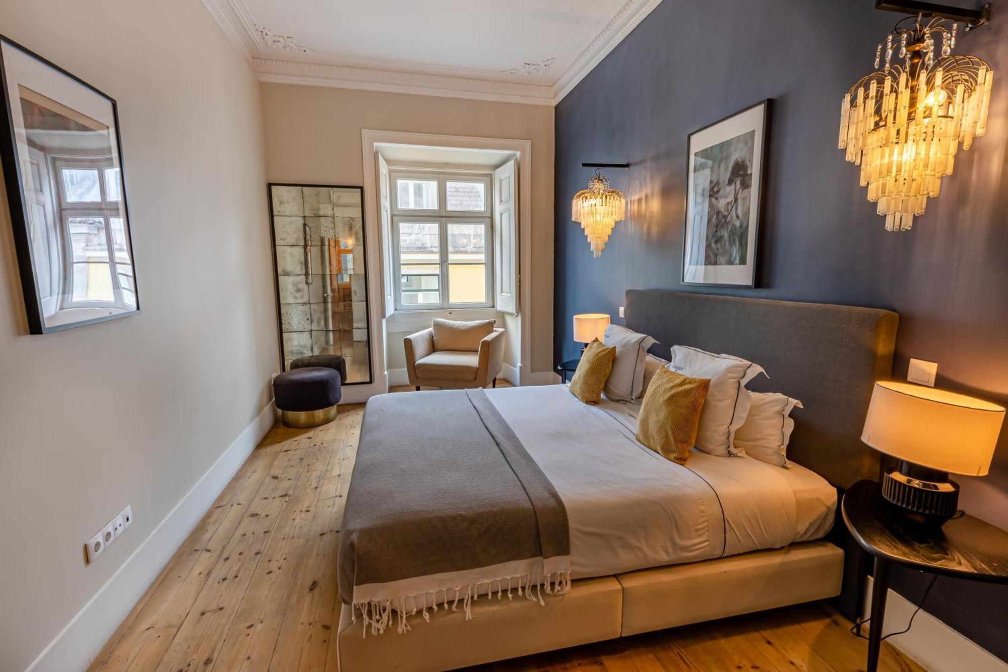 Deluxe 2 Bedroom Apartment