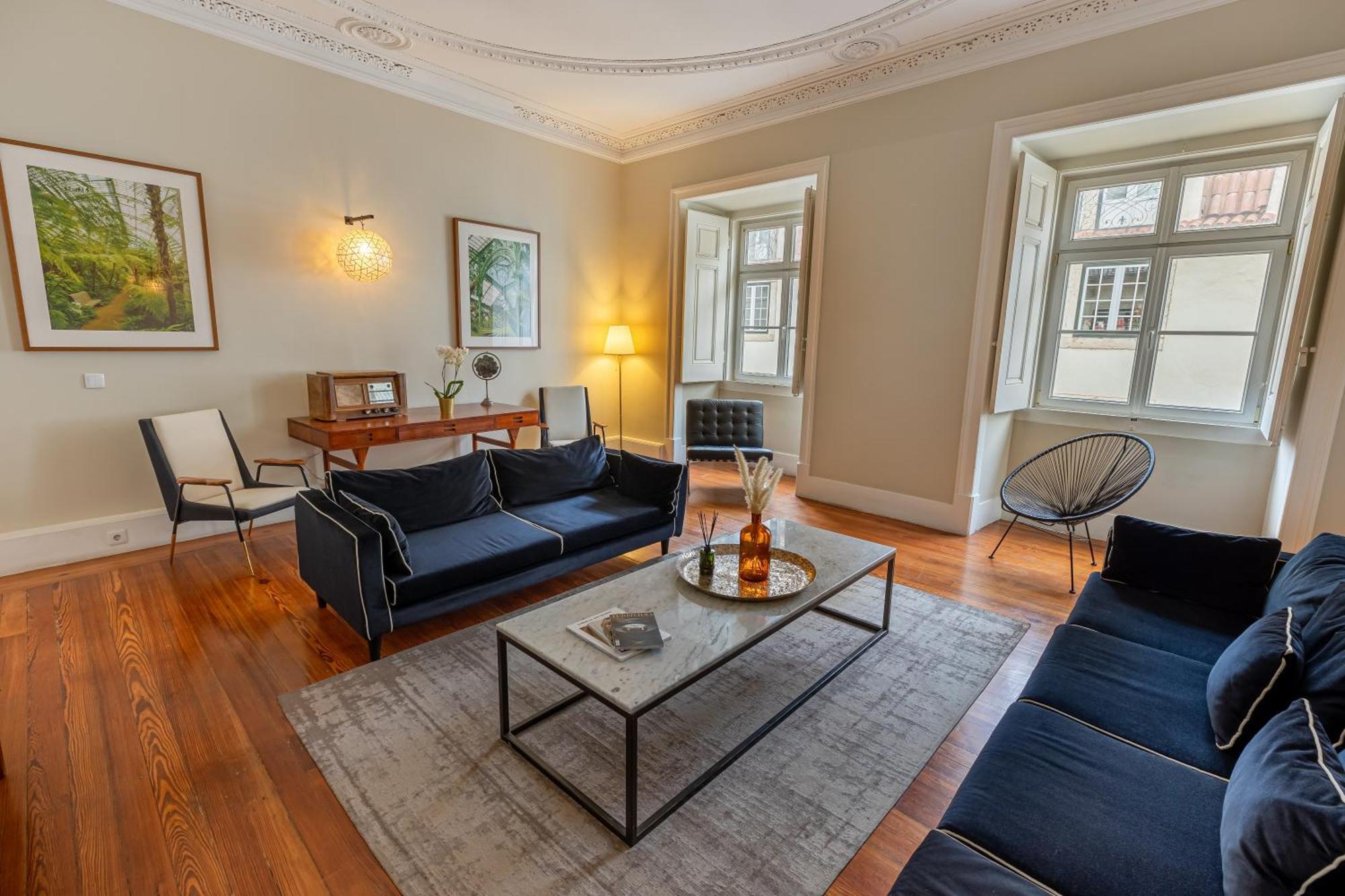 Deluxe 2 Bedroom Apartment