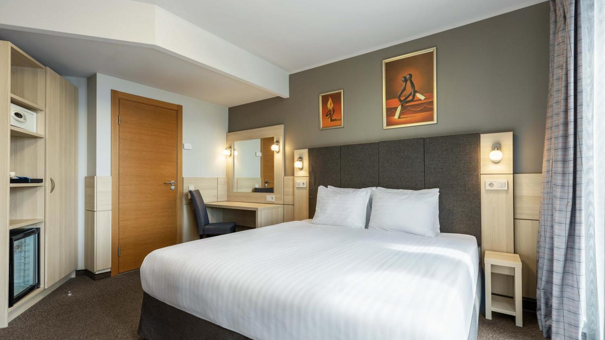 Standard Double or Twin Room,1636769917:JPEG