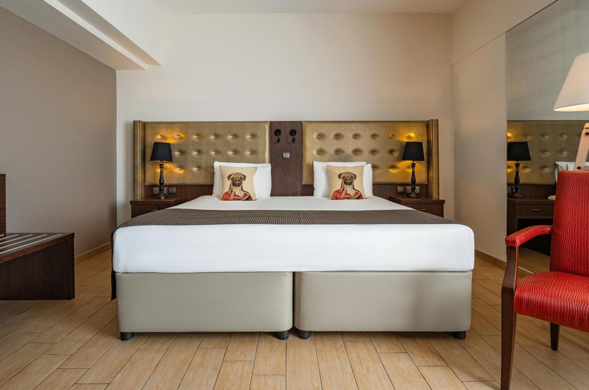 Classic Twin Room