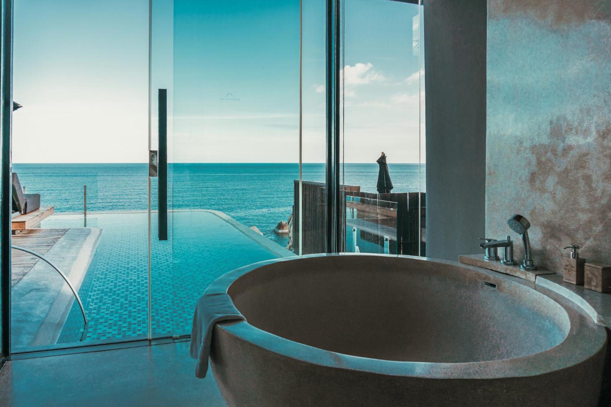 Ocean Front Pool Villa