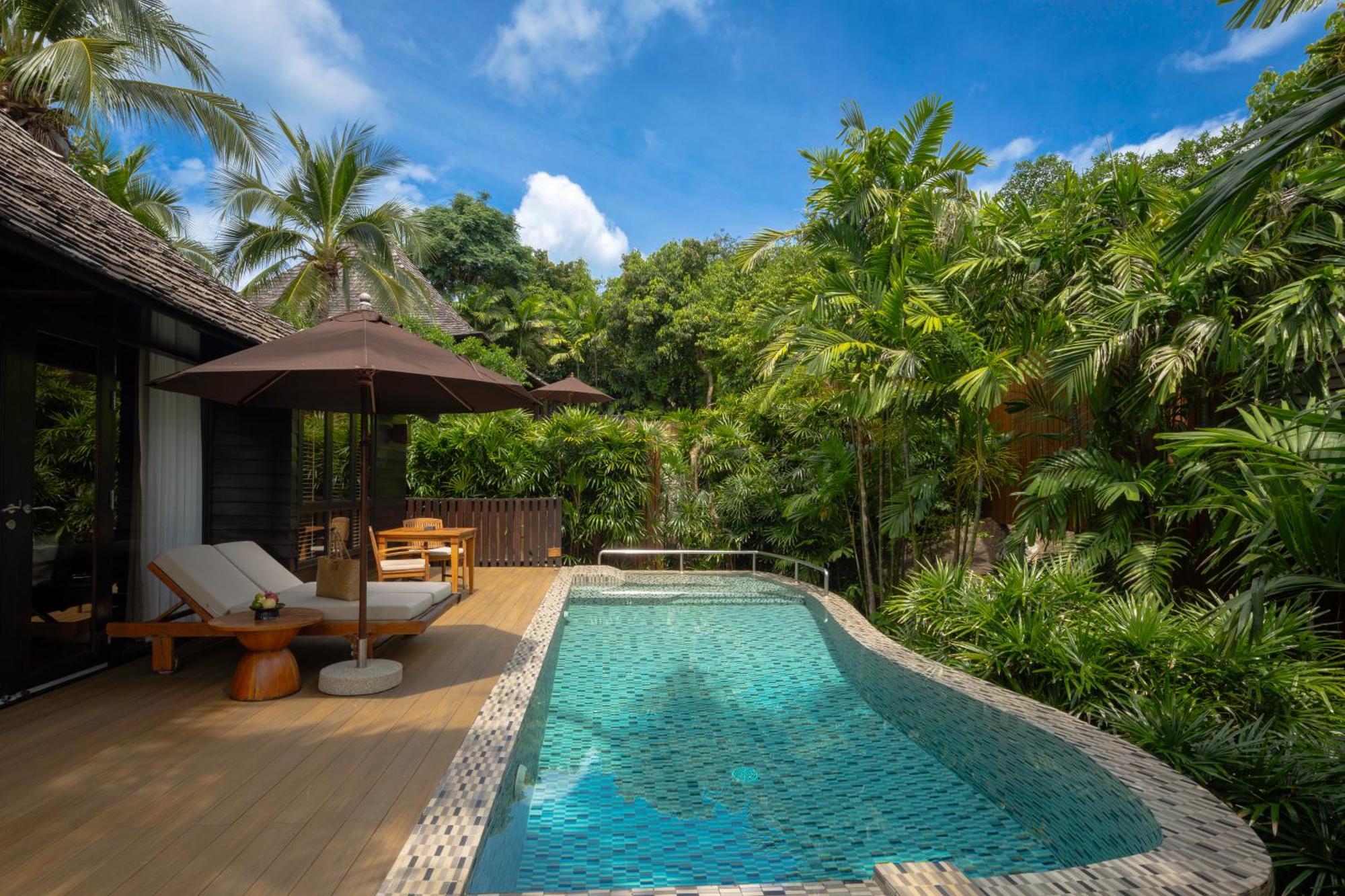 Tropical Pool Villa