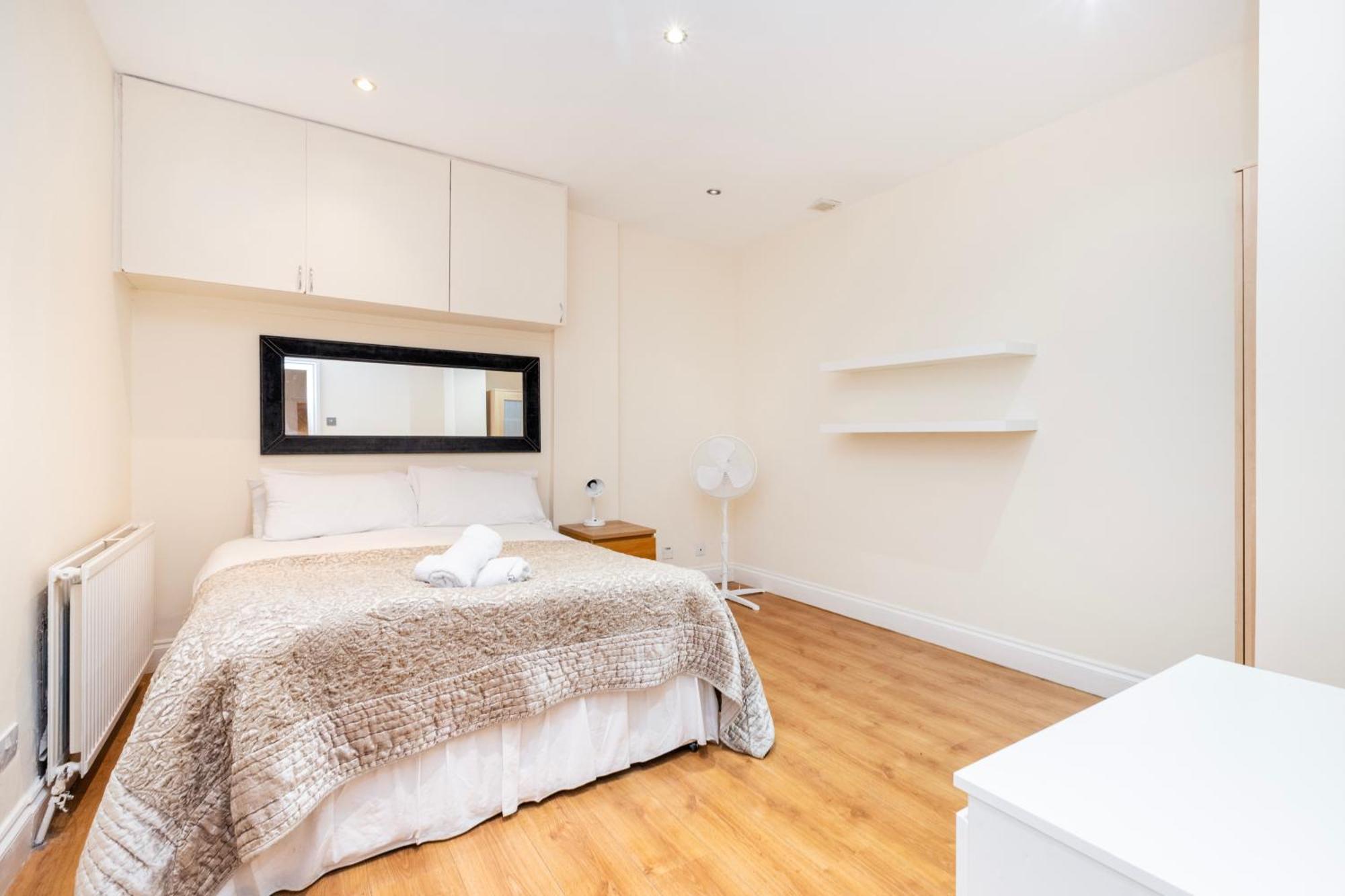 Economy Three-Bedroom Apartment,1638490681:JPEG
