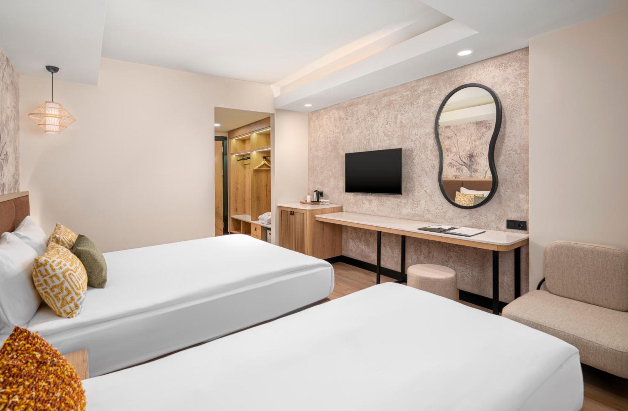 Double Room Balcony,1639389974:JPEG