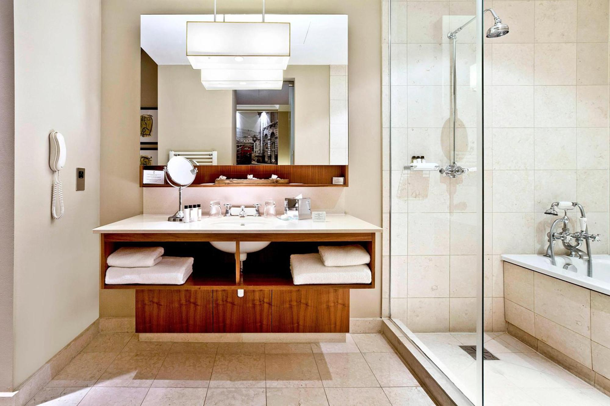 Executive Guest room 1 King