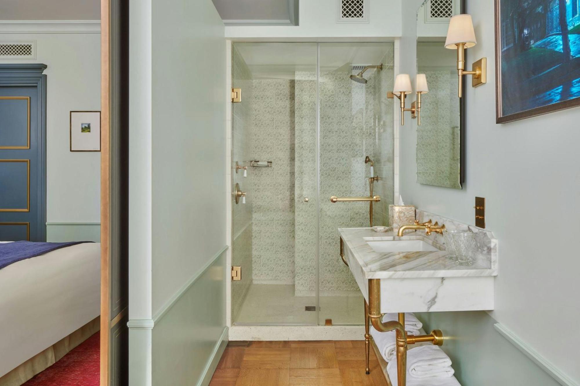 Salon King Room with Courtyard View,1643197267:JPEG