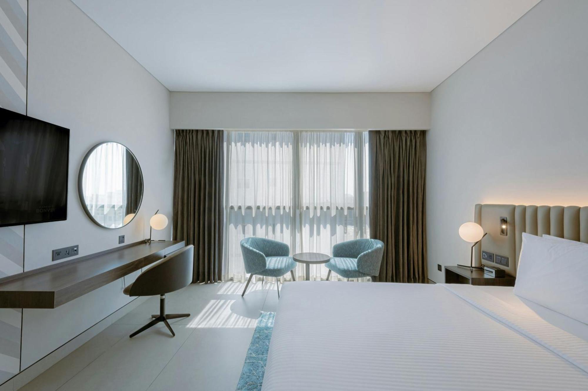 Standard King Room City View & Ladies Spa indulge more less