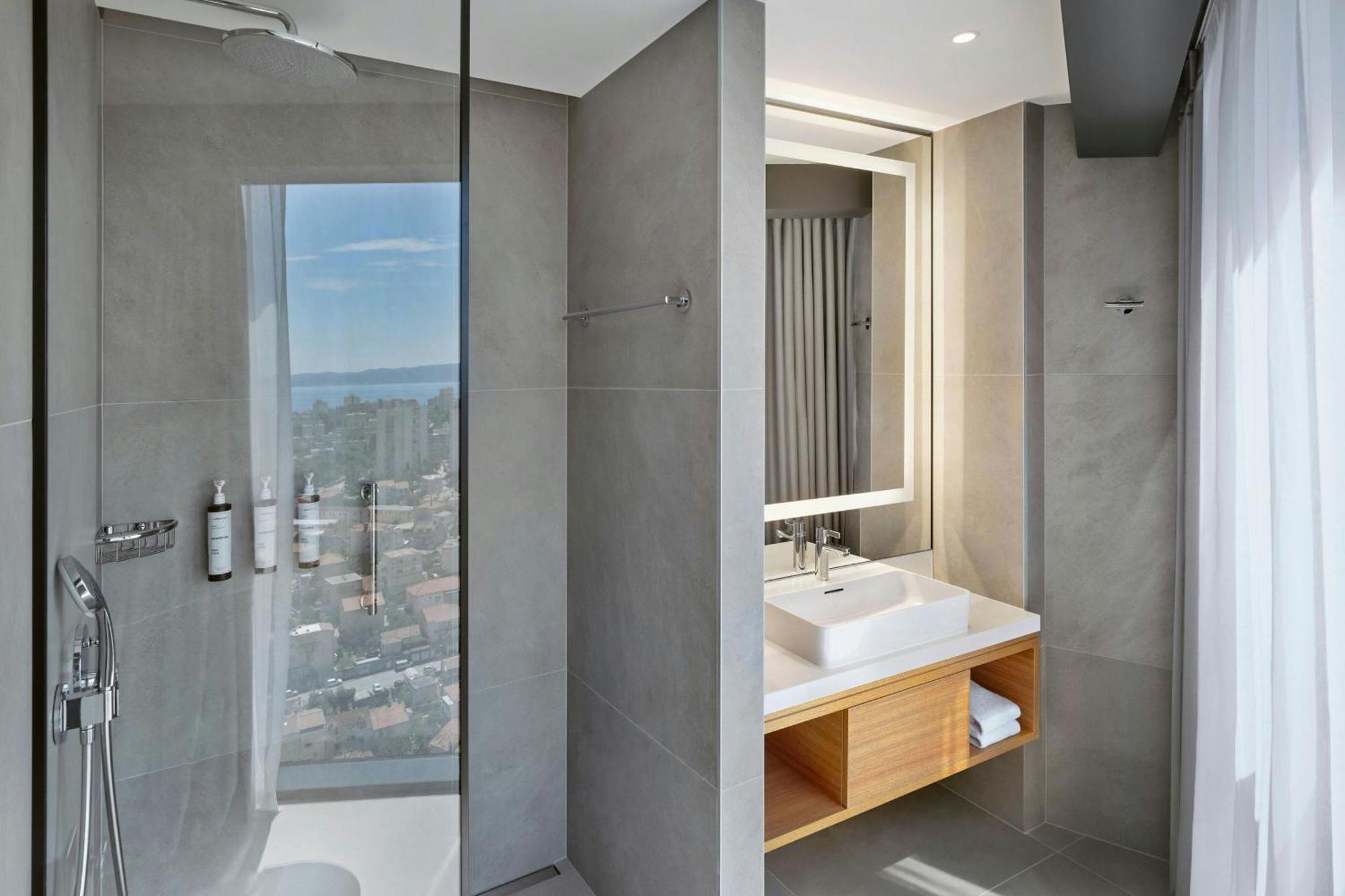 Superior King Room with Sea view,1643244599:JPEG