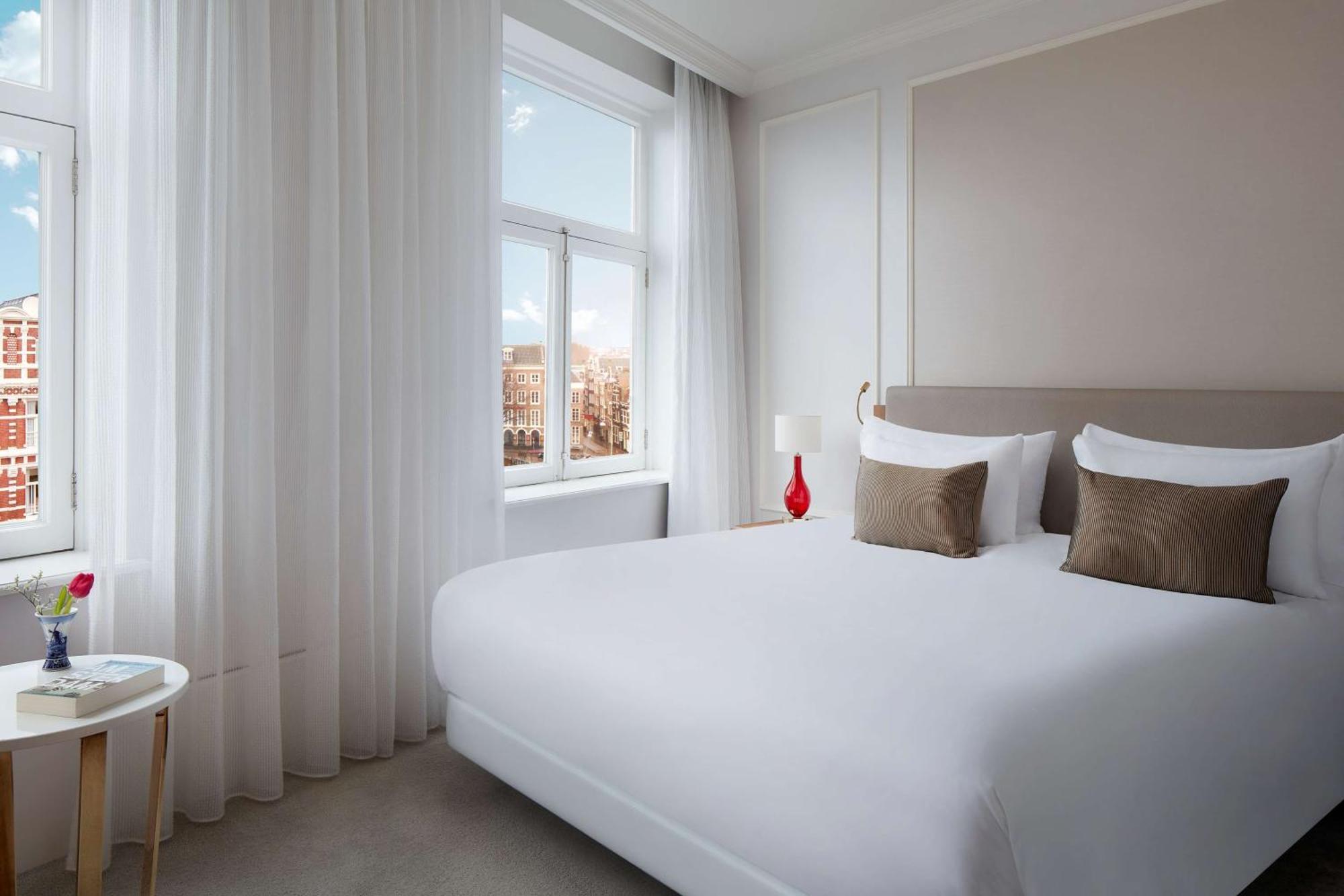Deluxe Room City View Balcony