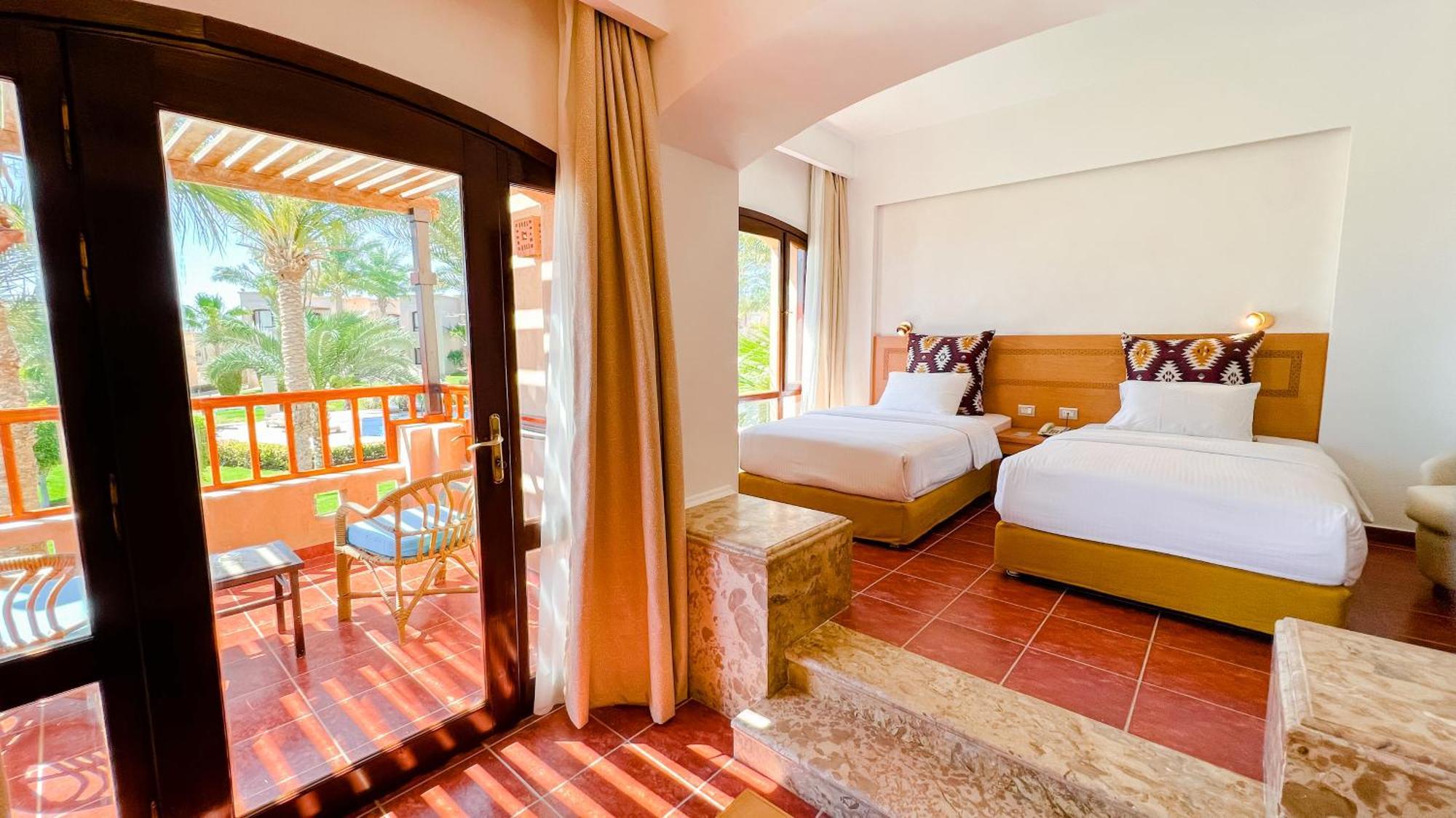 Superior Double or Twin Room Garden View