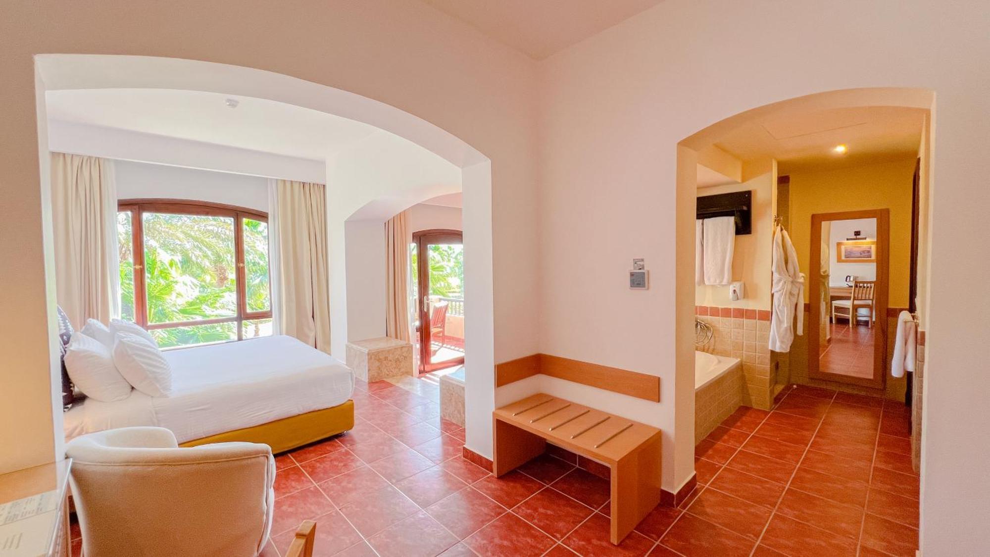 Superior Double or Twin Room Sea View
