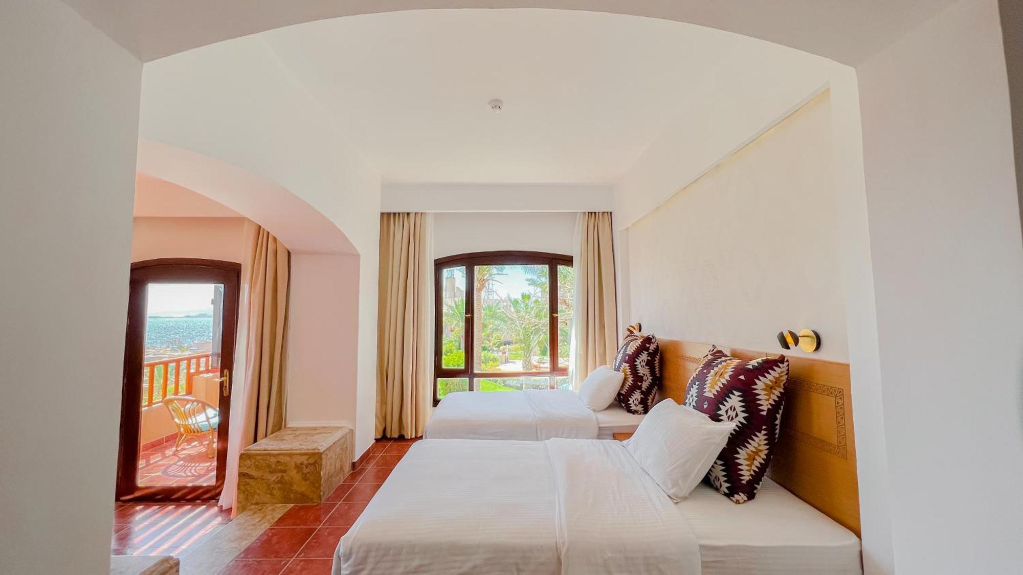 Superior Double or Twin Room Sea View